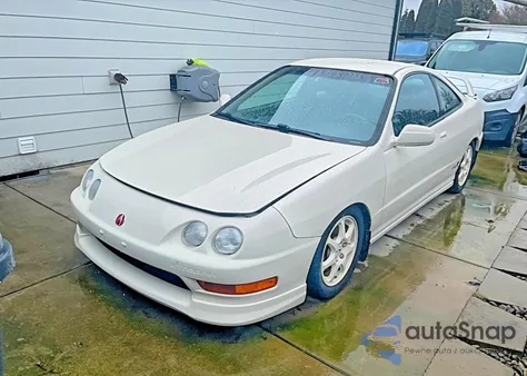 1998 Acura Integra Type-R z USA, uszkodzony, nr VIN JH4DC231XWS003993